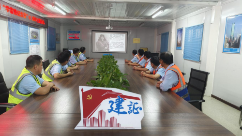 赓续雷锋精神 践行超越文化